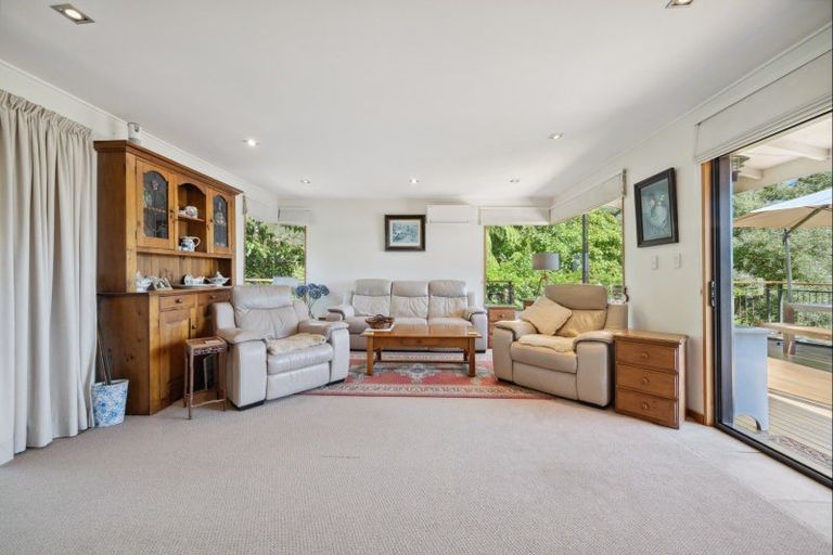 Photo of property in 28 Moetapu Bay Road, Moetapu Bay, Picton, 7282