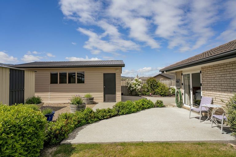 Photo of property in 32 Missy Crescent, Mount Pisa, Cromwell, 9383