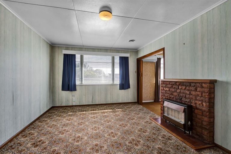 Photo of property in 4 Buchanan Place, Hawera, 4610