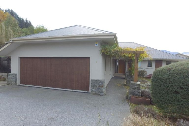 Photo of property in 6 Stowmore Lane, Lower Shotover, Queenstown, 9371