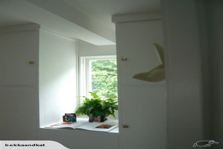 Photo of property in 5 Finnimore Terrace, Vogeltown, Wellington, 6021