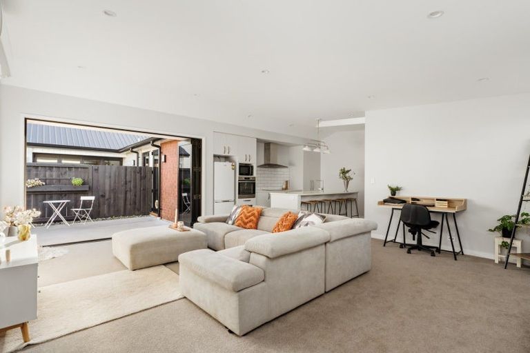 Photo of property in 8 Te Paea Crescent, Papamoa Beach, Papamoa, 3118