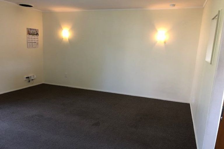 Photo of property in 3/5 Evelyn Street, Papatoetoe, Auckland, 2025