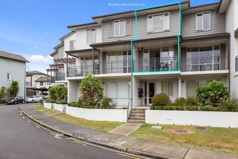 Photo of property in 5/26 Oneroa Road, East Tamaki, Auckland, 2013