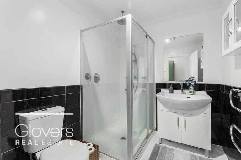 Photo of property in 2/30 Ranui Station Road, Ranui, Auckland, 0612