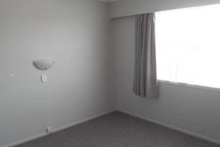Photo of property in 15b Parsons Street, Vogeltown, New Plymouth, 4310