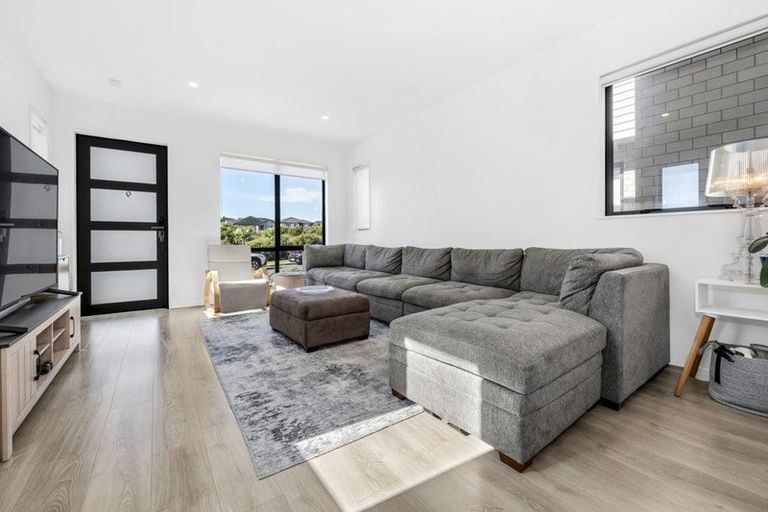 Photo of property in 9 Eros Road, Flat Bush, Auckland, 2019