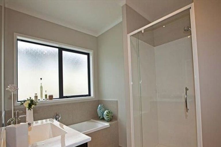 Photo of property in 6 Blackwood Road, Silverdale, 0932