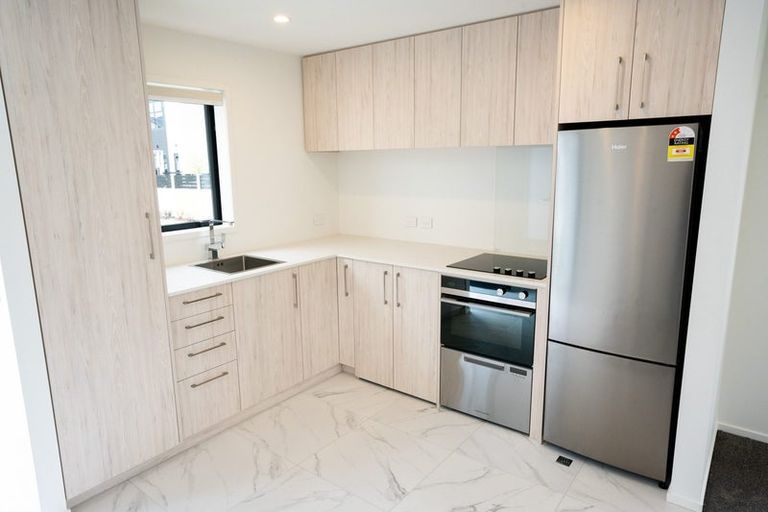 Photo of property in 10 Oliver Place, Trentham, Upper Hutt, 5018