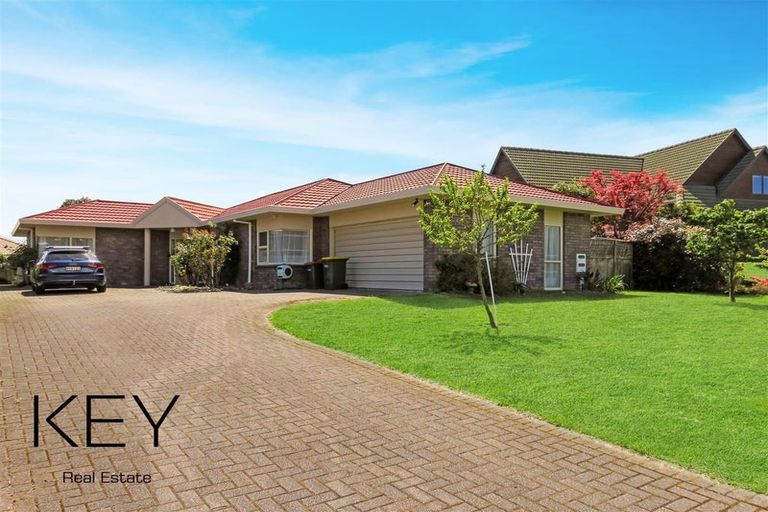 Photo of property in 16 Thelma Place, Lynmore, Rotorua, 3010