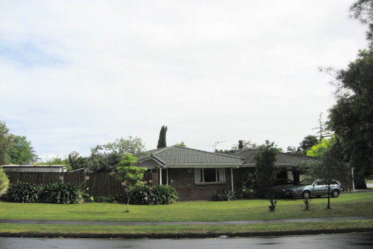 Photo of property in 27 Beaumaris Way, Conifer Grove, Takanini, 2112