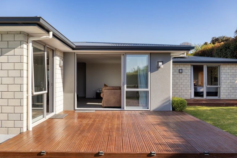 Photo of property in 12 Fleur Place, Te Puke, 3119