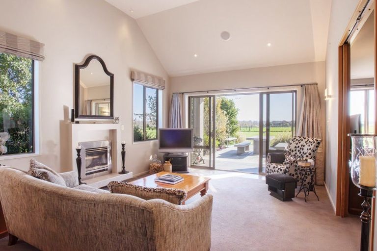 Photo of property in 455a O'shannessy Road, Lochiel, Winton, 9781