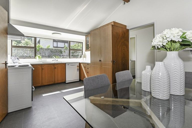 Photo of property in 47 Durham Drive, Havelock North, 4130