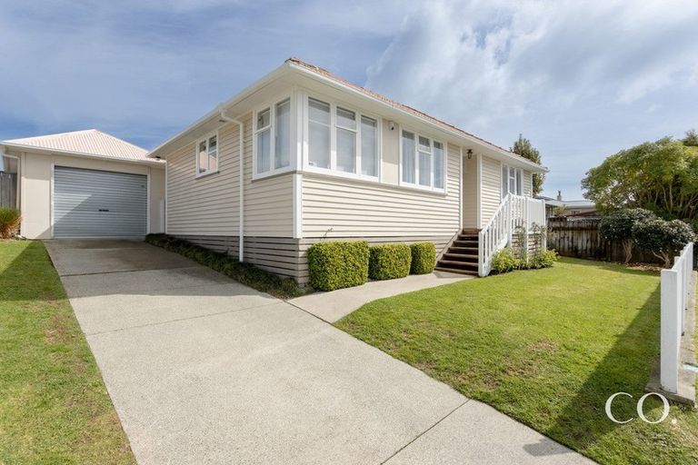 Photo of property in 25b Pine Avenue, Otumoetai, Tauranga, 3110