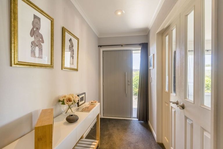 Photo of property in 114a Arawhata Road, Paraparaumu, 5032