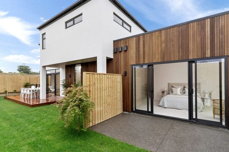 Photo of property in 157a Centaurus Road, Saint Martins, Christchurch, 8022