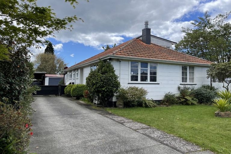 Photo of property in 1 Totara Street, Glenholme, Rotorua, 3010