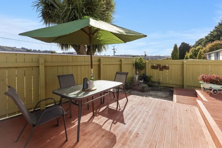 Photo of property in 1140 High Street, Taita, Lower Hutt, 5011
