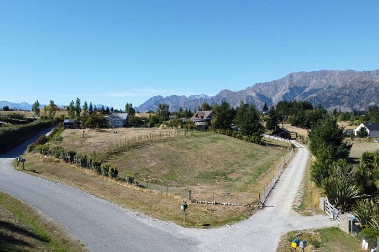 Photo of property in 14a Sam John Place, Lake Hawea, 9382