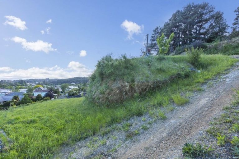 Photo of property in 5 Mccarthy Grove, Clouston Park, Upper Hutt, 5018