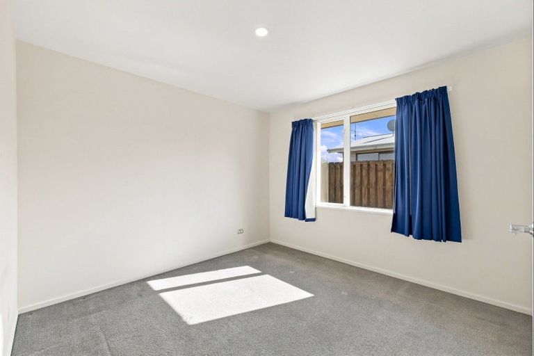 Photo of property in 6 Seadown Crescent, Amberley, 7410