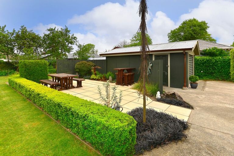 Photo of property in 139 Langdons Road, Northcote, Christchurch, 8052