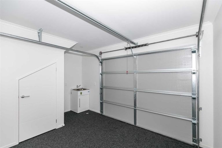 Photo of property in 10 Springside Court, Huntington, Hamilton, 3210