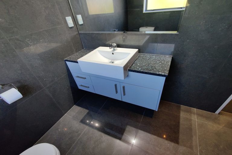 Photo of property in 86a Opaheke Road, Opaheke, Papakura, 2113