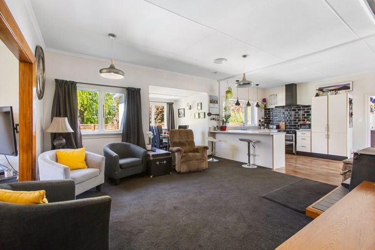 Photo of property in 10 Thomas Street, Ranfurly, 9332