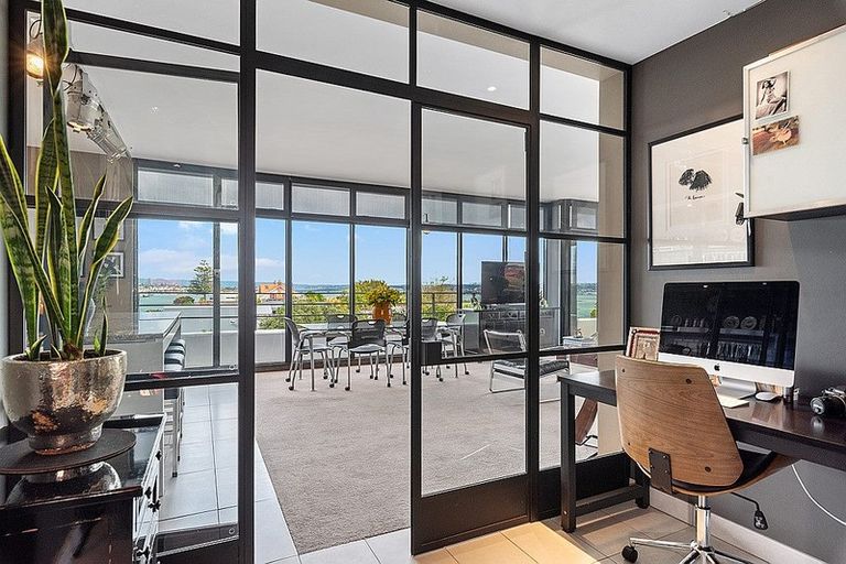 Photo of property in 58/45 Stanley Road, Stanley Point, Auckland, 0624