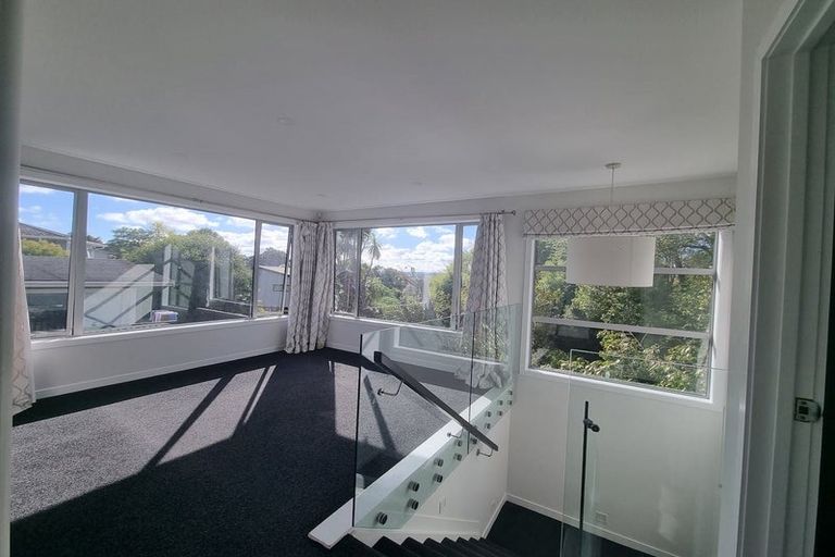 Photo of property in 13 Merchant Avenue, Te Atatu South, Auckland, 0610