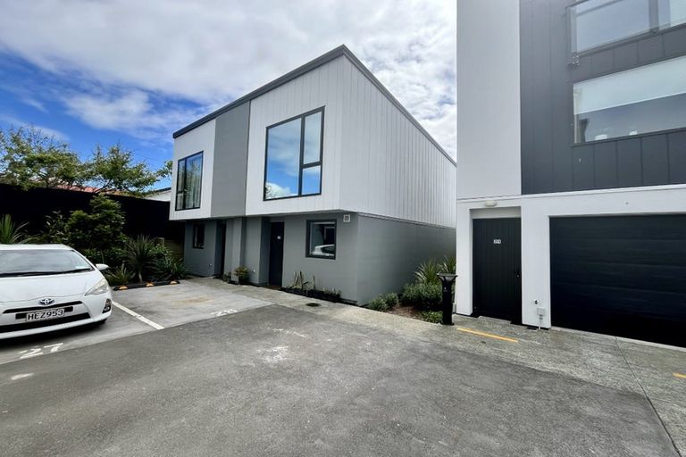 Photo of property in 19 Pukakaho Lane, Papatoetoe, Auckland, 2025