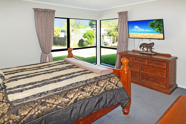 Photo of property in 131 Palmer Road, Foxton Beach, Foxton, 4891