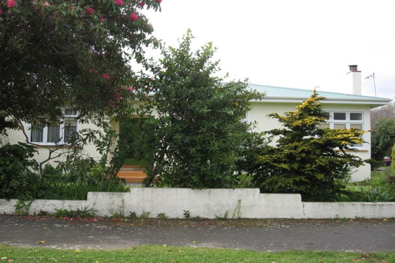 Photo of property in 9 Graham Place, West End, Palmerston North, 4410