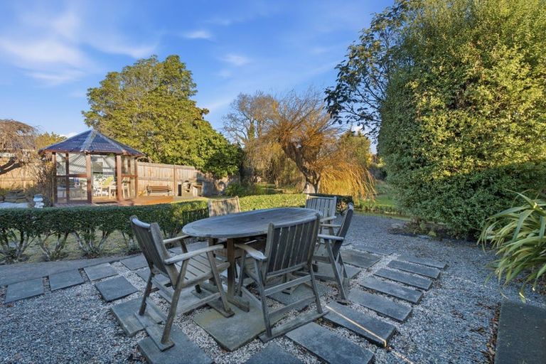 Photo of property in 15 Palmside Street, Somerfield, Christchurch, 8024