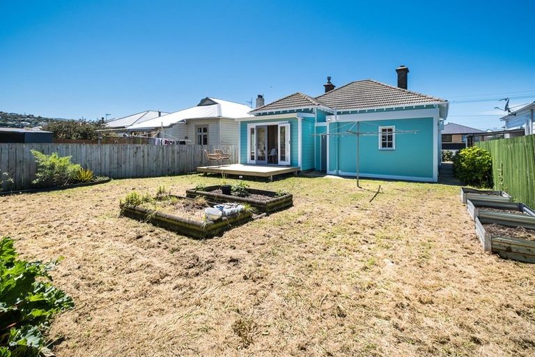 Photo of property in 43 Richmond Street, Forbury, Dunedin, 9012