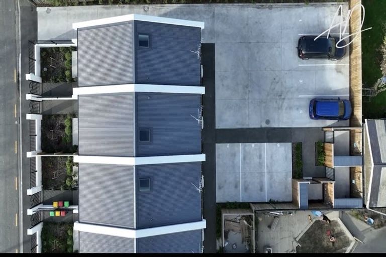 Photo of property in 6/12 Burke Street, Addington, Christchurch, 8024