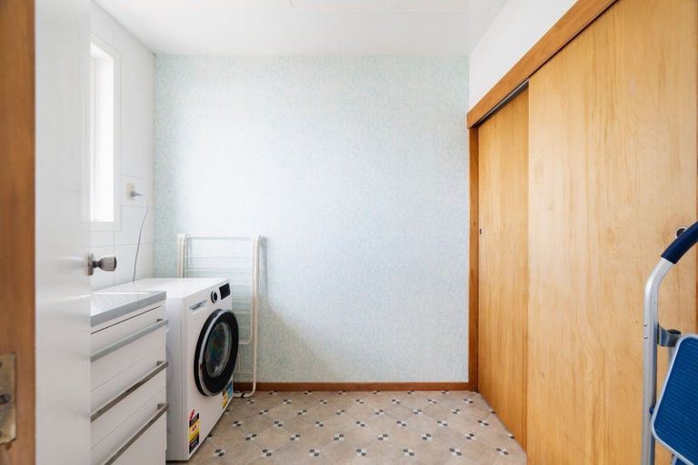 Photo of property in 29 Beaumaris Street, Outram, 9019