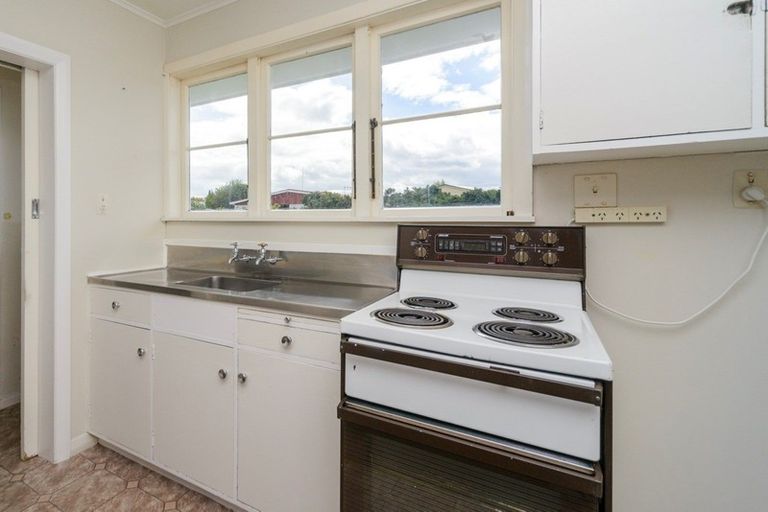 Photo of property in 77 Beattie Street, Feilding, 4702