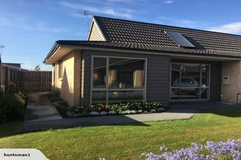 Photo of property in 3 Reeves Road, Rangiora, 7400