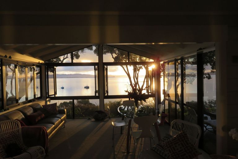 Photo of property in 1993 Whangarei Heads Road, Whangarei Heads, Whangarei, 0174