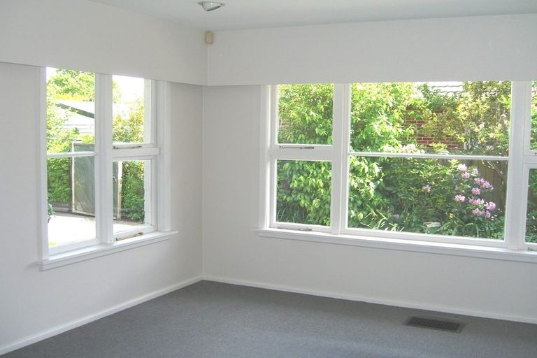 Photo of property in 64 Hounslow Street, Ilam, Christchurch, 8041