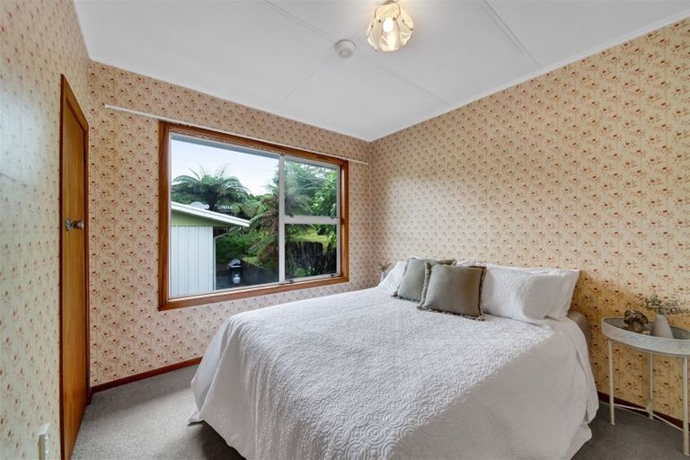 Photo of property in 15 Elizabeth Place, Ferndale, New Plymouth, 4310
