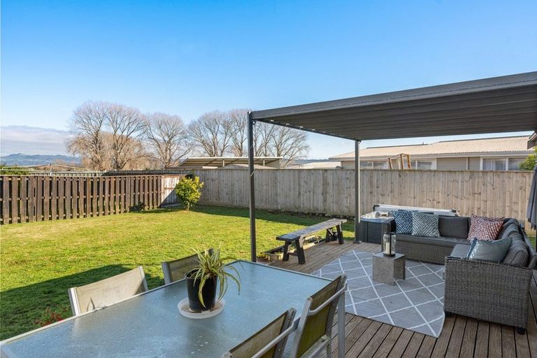 Photo of property in 22 Tawhara Place, Edgecumbe, 3120