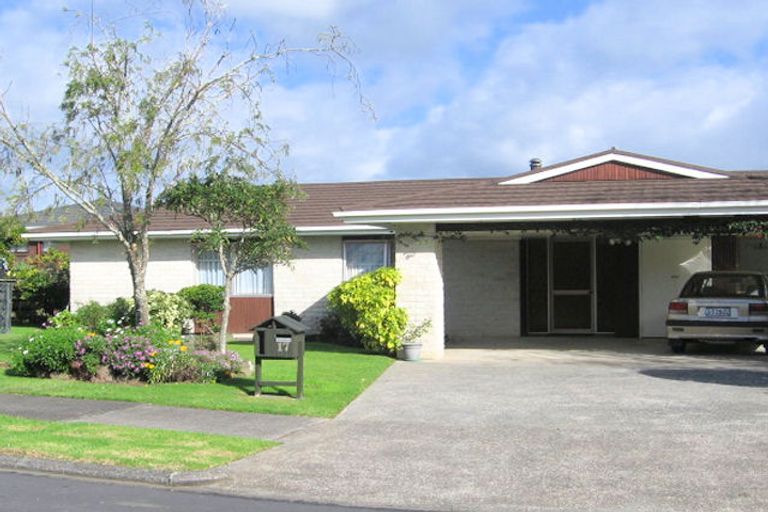 Photo of property in 17 Kentigern Close, Pakuranga, Auckland, 2010