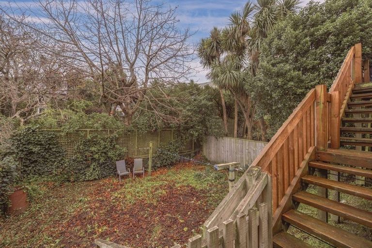 Photo of property in 45 Oxford Street, Lyttelton, 8082