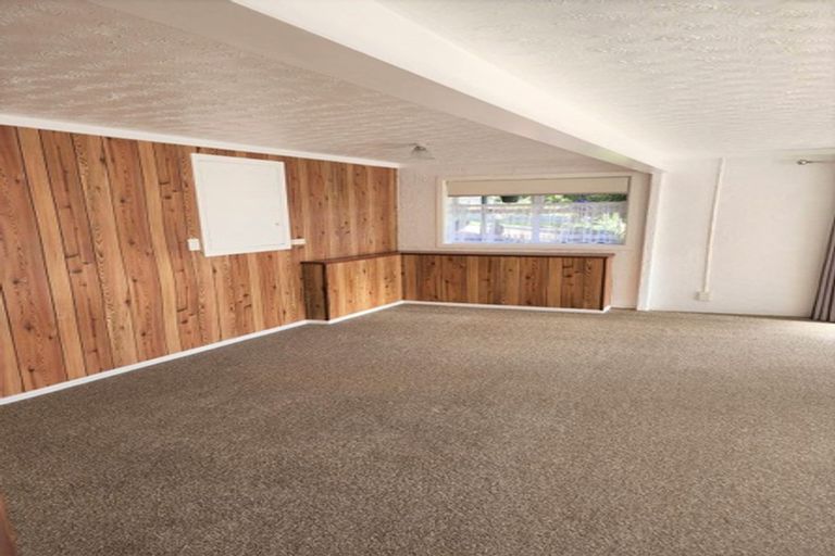 Photo of property in 14 Ranch Avenue, Beach Haven, Auckland, 0626