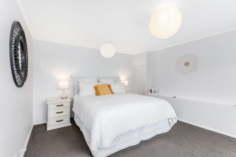Photo of property in 5 Mission Street, Waterloo, Lower Hutt, 5011