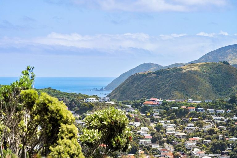 Photo of property in 92 Buckley Road, Southgate, Wellington, 6023